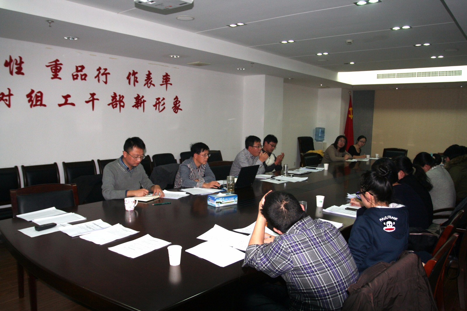 幸运彩票APP下载365_365官网登录_365游戏县网格办召开网格工作例会