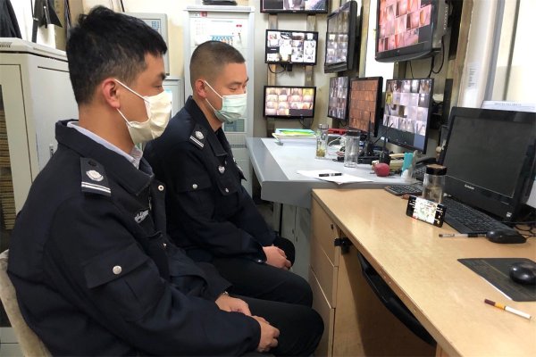 平湖：全市复工复产企业职工收看消防安全直播培训