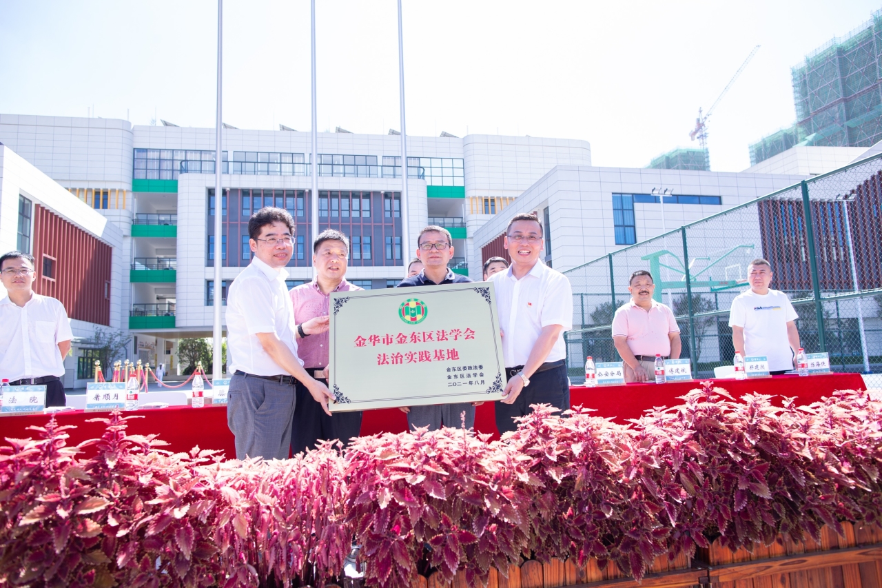 bcb2c5d3adbdf4d46e06f2d0cb1b0d3.jpg bcb2c5d3adbdf4d46e06f2d0cb1b0d3.jpg