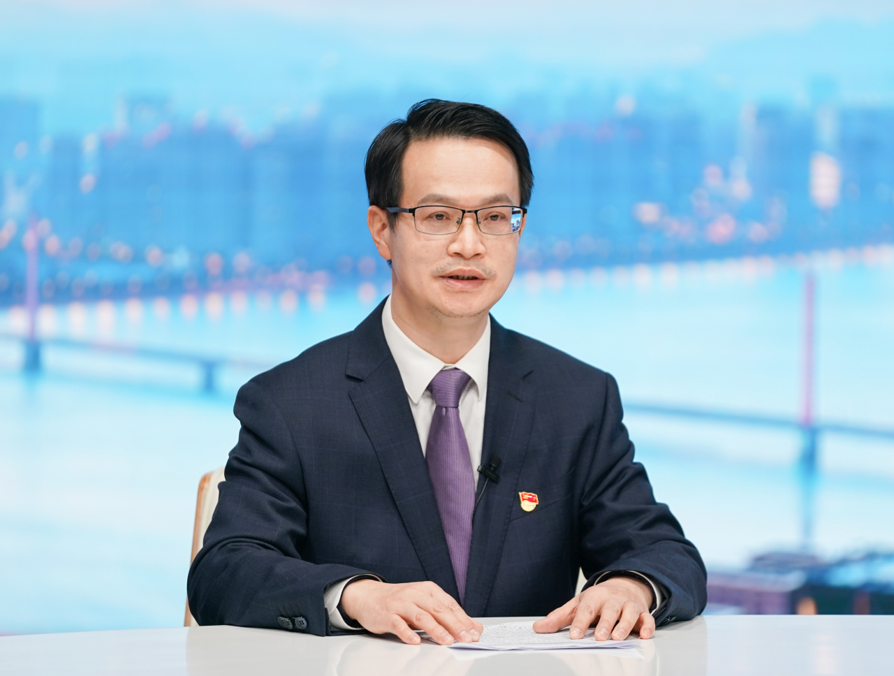 杭州市司法局党委书记、局长徐前.jpg