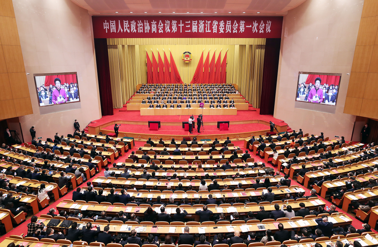 1月15日上午，浙江省政协十三届一次会议圆满完成各项议程，在省人民大会堂胜利闭幕。《浙江日报》 林云龙 董旭明 摄.jpg